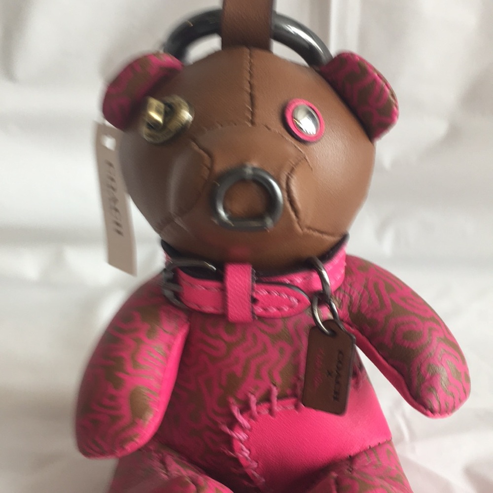 Coach Leather Bear Keychain NWT - Picture 4 of 8